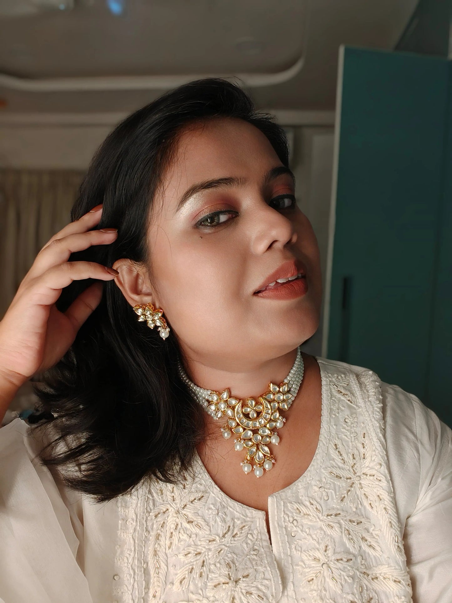 Sitara Pearl and Kundan choker set KH