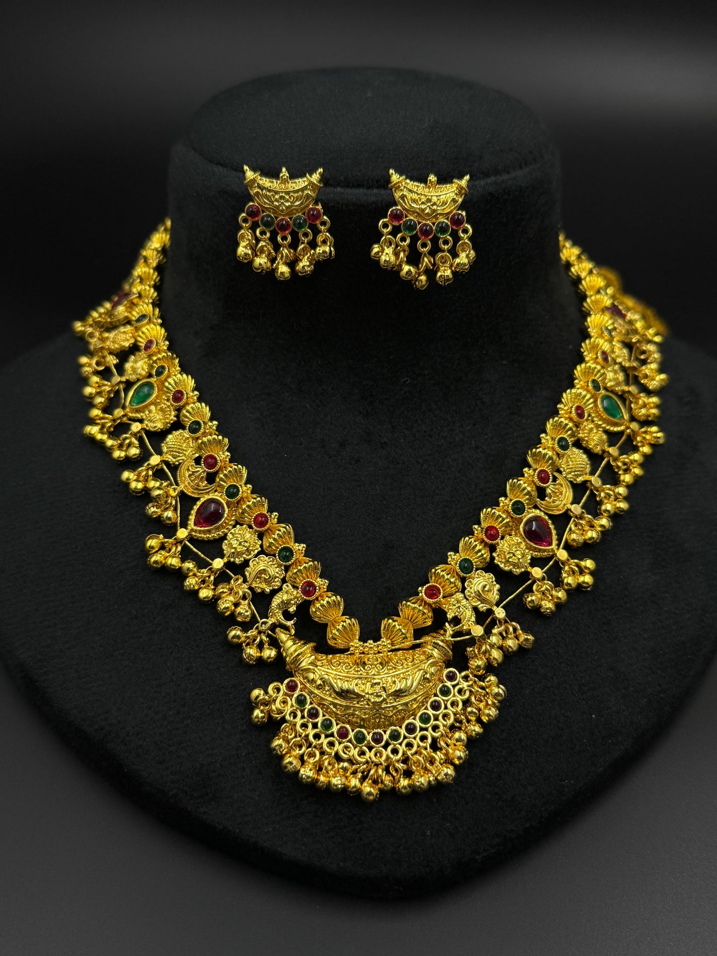 CHANDRAKALA KOLHAPURI SAAJ - SHORT