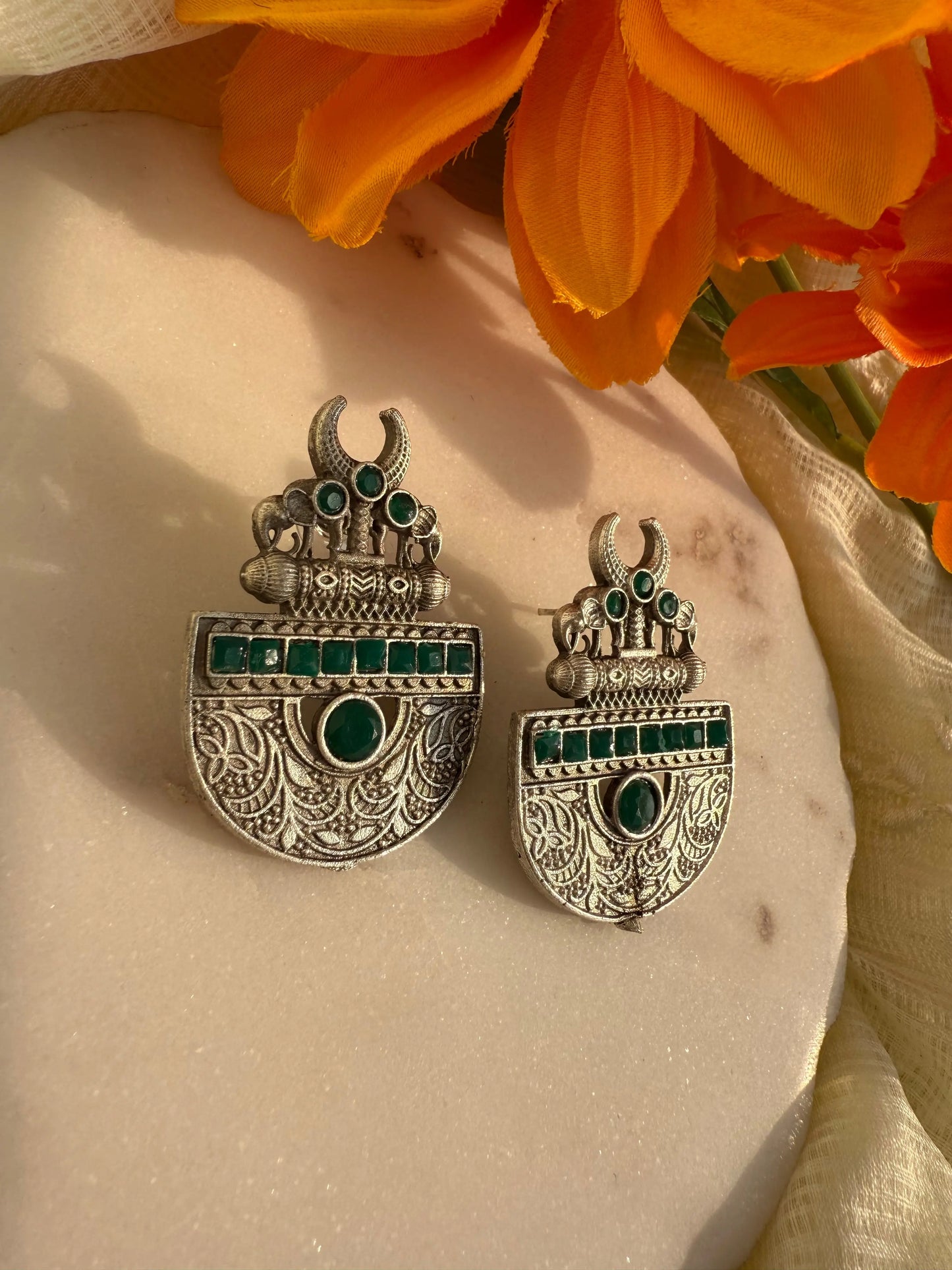 Green Chandra Earrings - The Ornate Gleam Jewellery