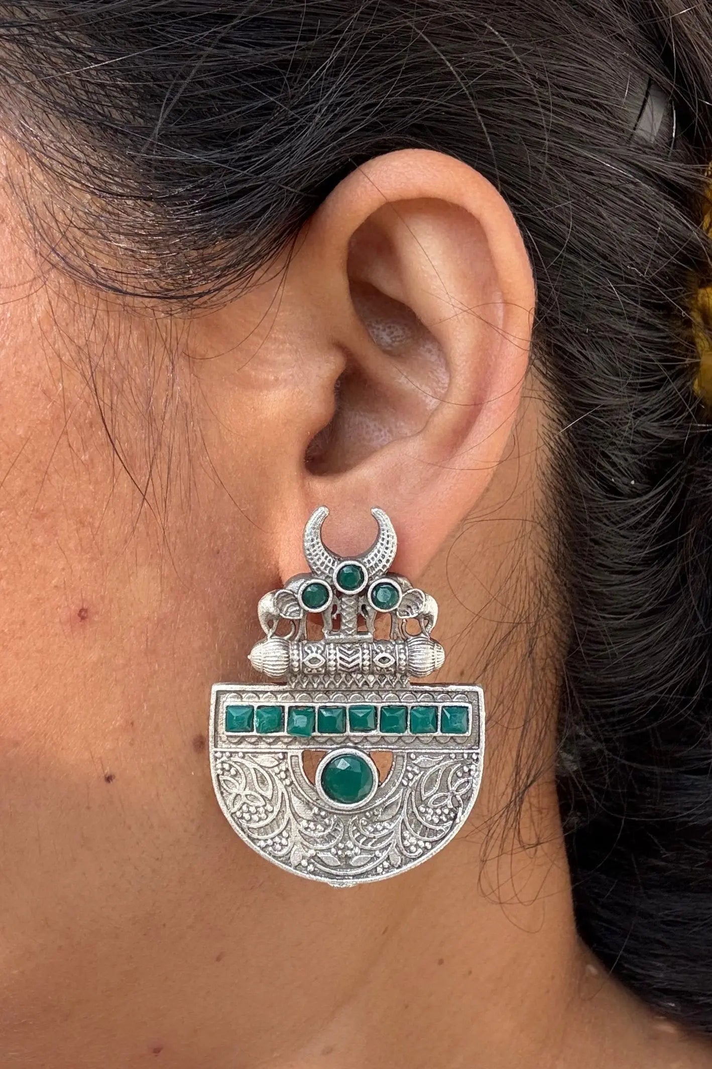 Green Chandra Earrings - The Ornate Gleam Jewellery