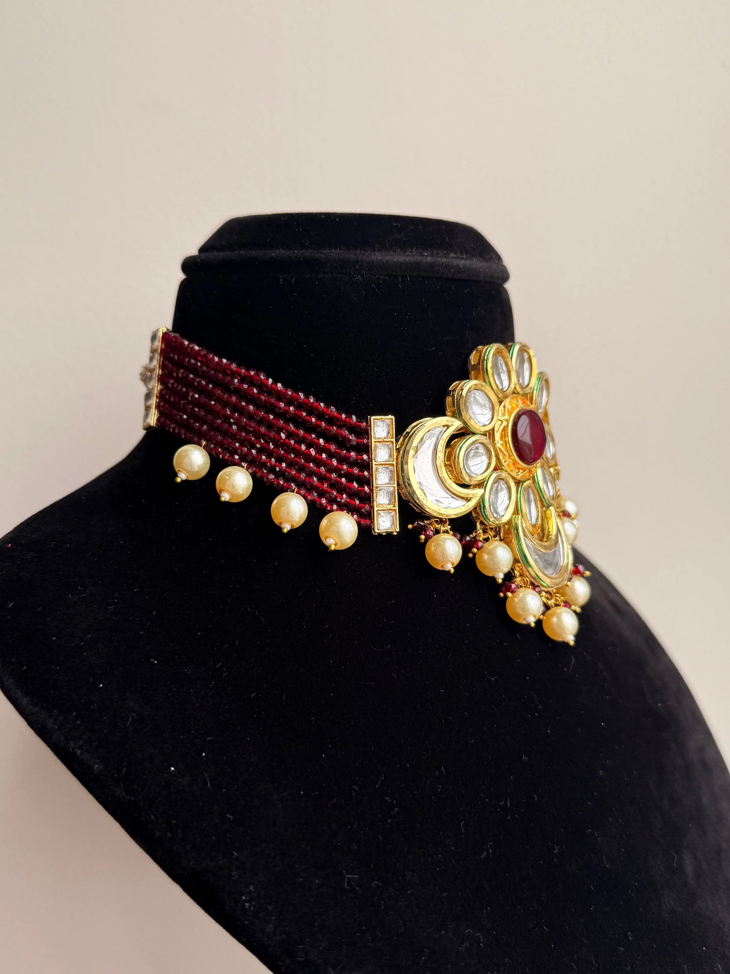 Alka Maroon Kundan necklace set - The Ornate Gleam Jewellery