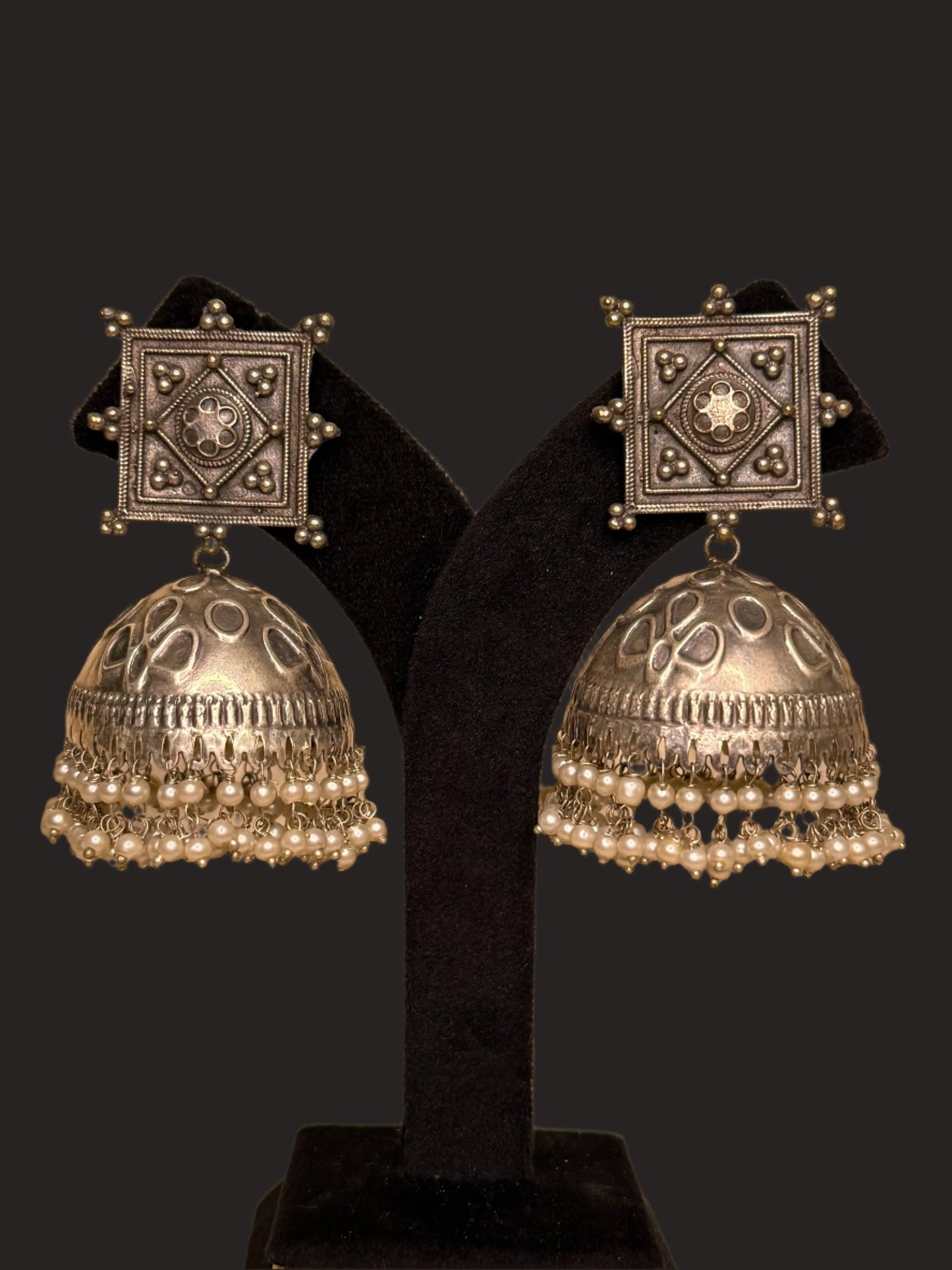 Chhavi Oxidized Pearl Jhumkas KH