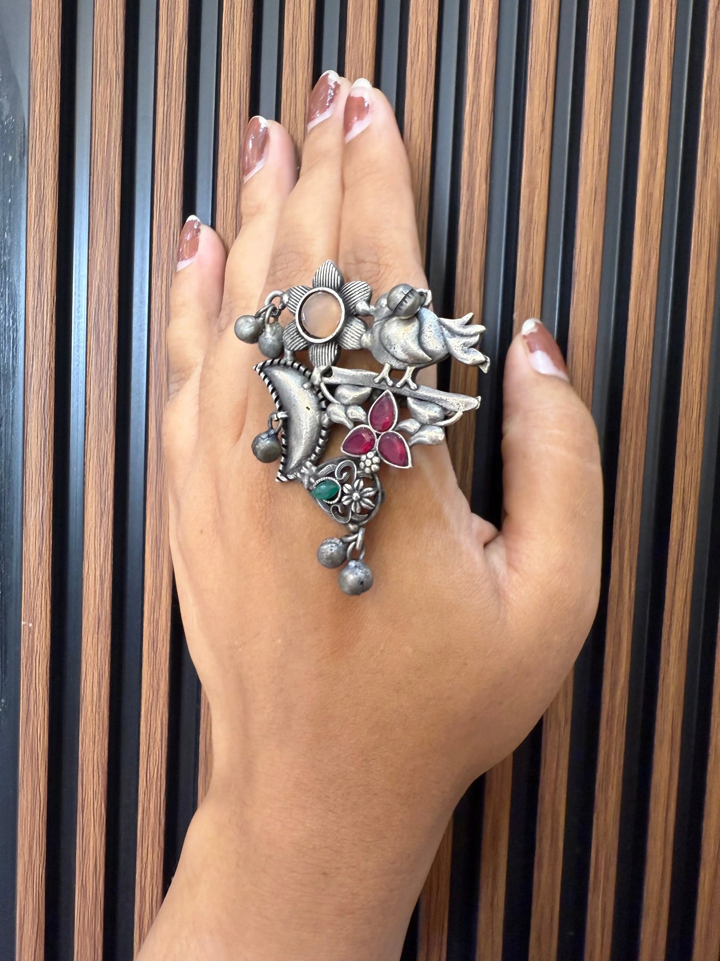 Oxidized Statement Finger Ring KH