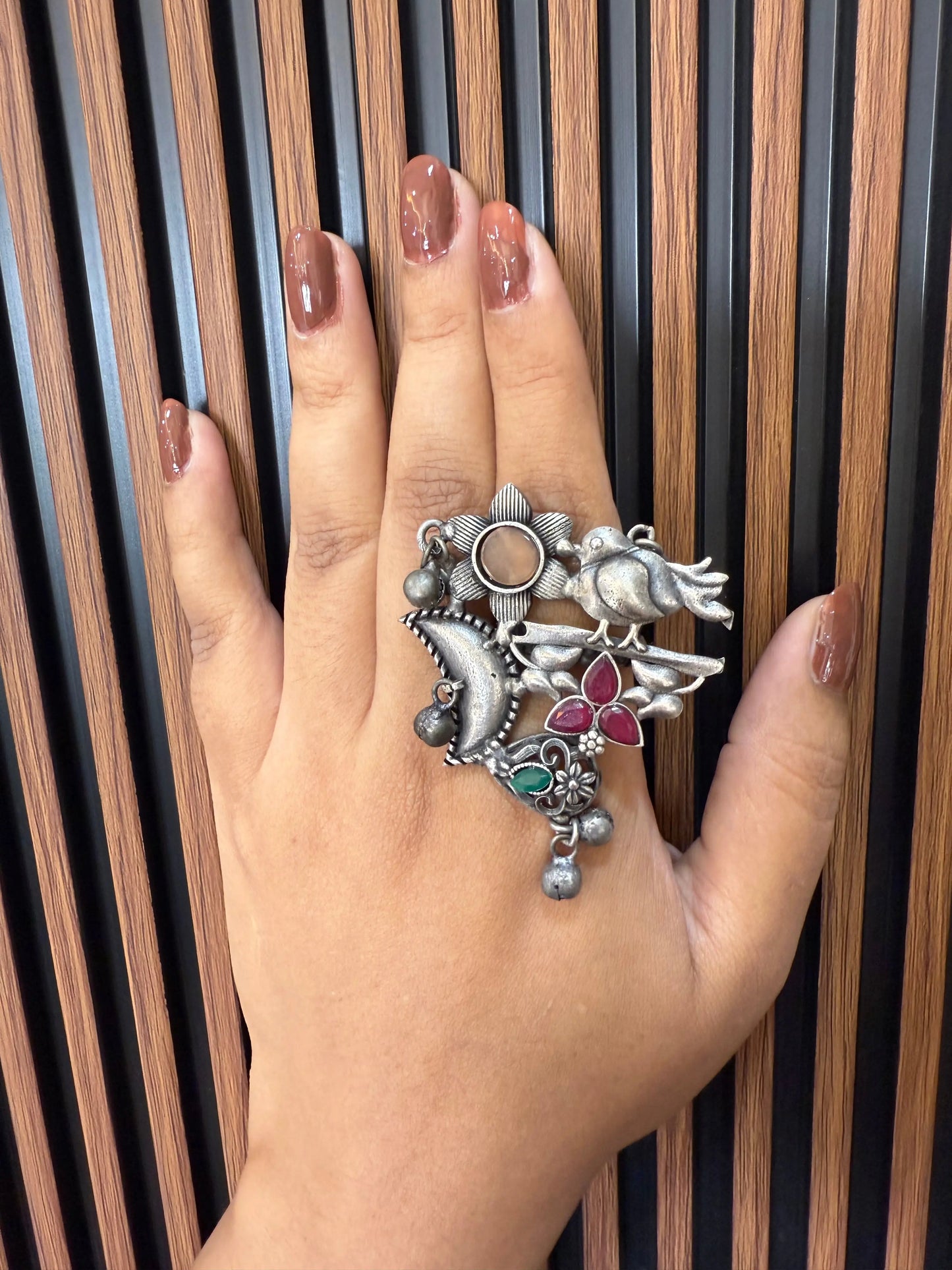 Oxidized Statement Finger Ring KH