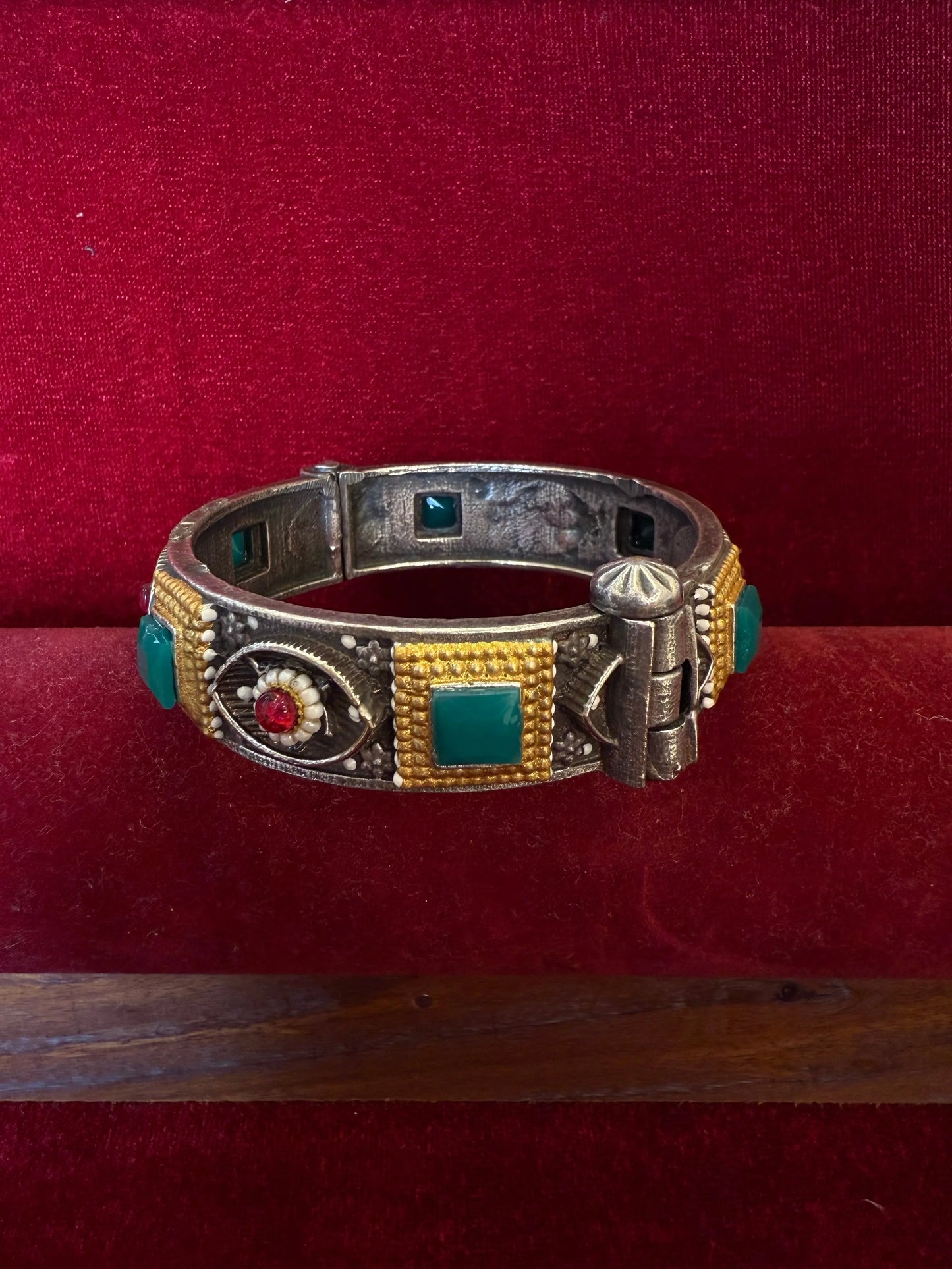 Oxidized Openable kada Green KH