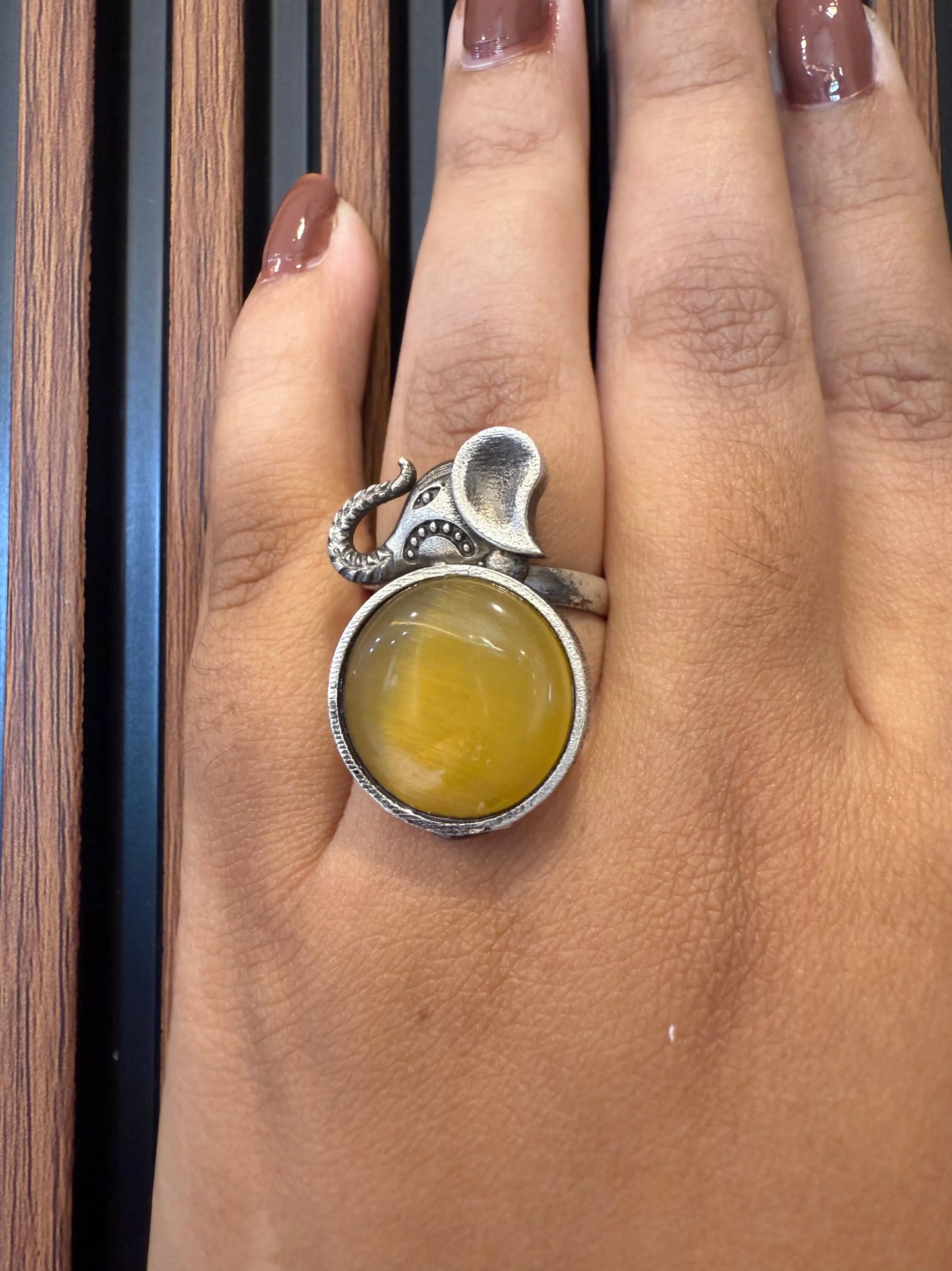 Yellow Oxidized finger ring KH