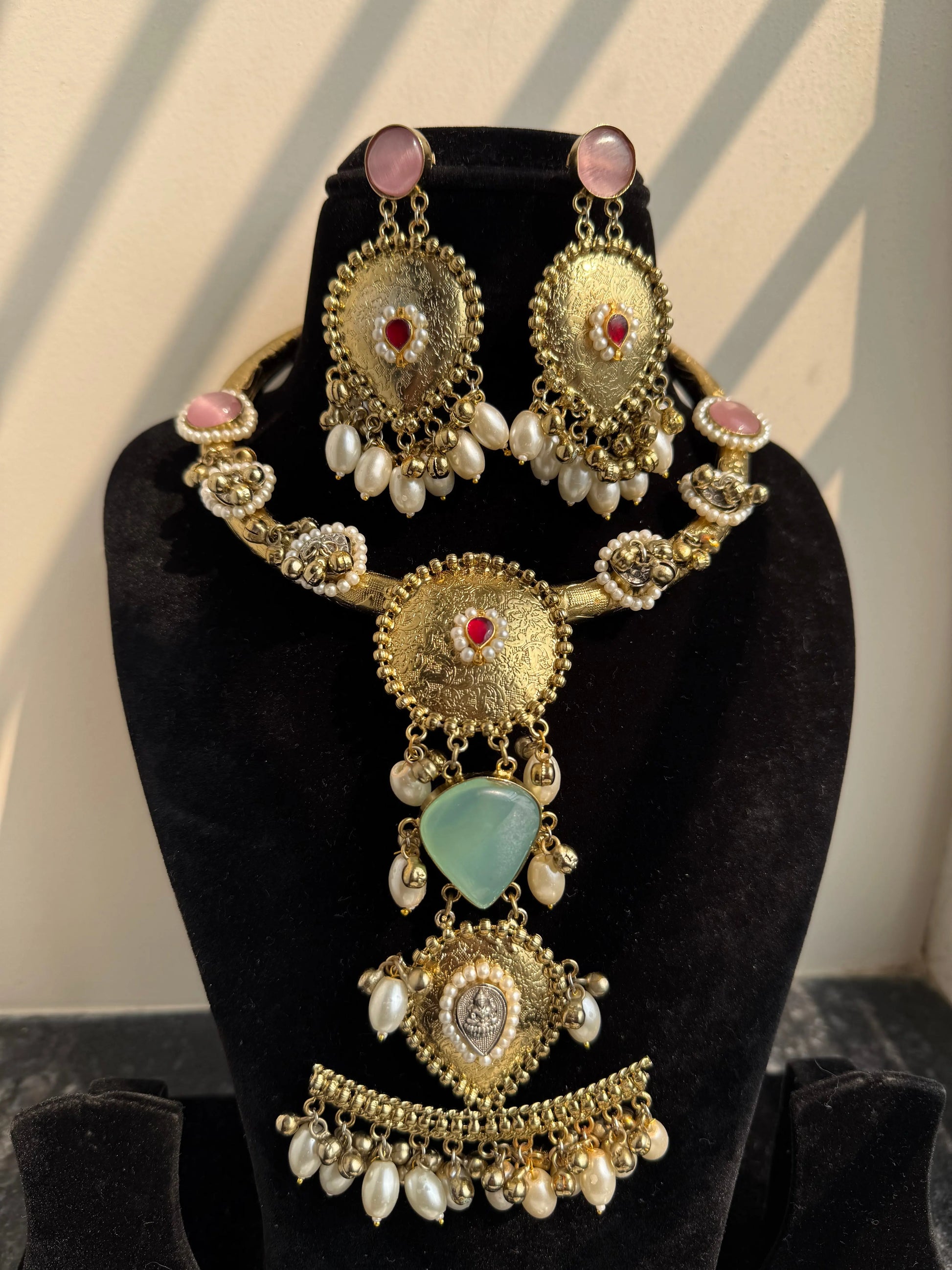 Janki Hasli Necklace set KH