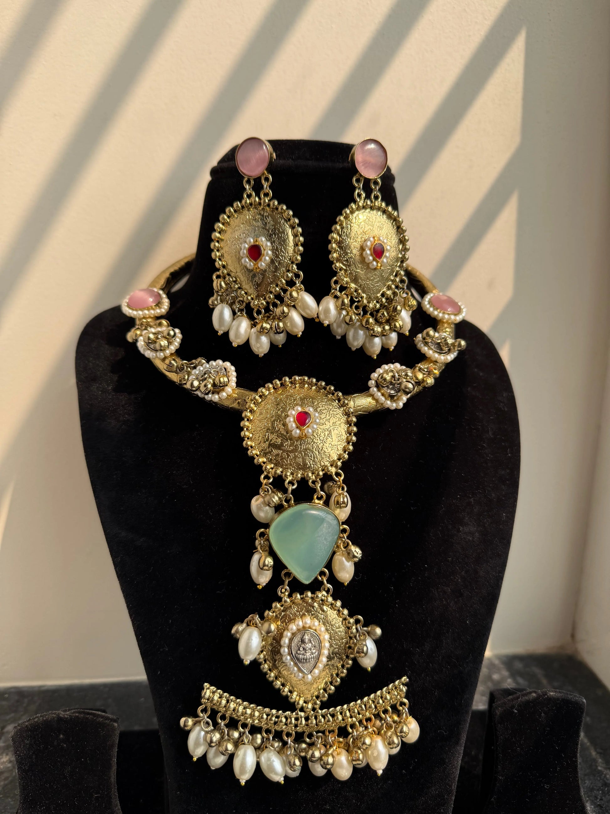 Janki Hasli Necklace set KH