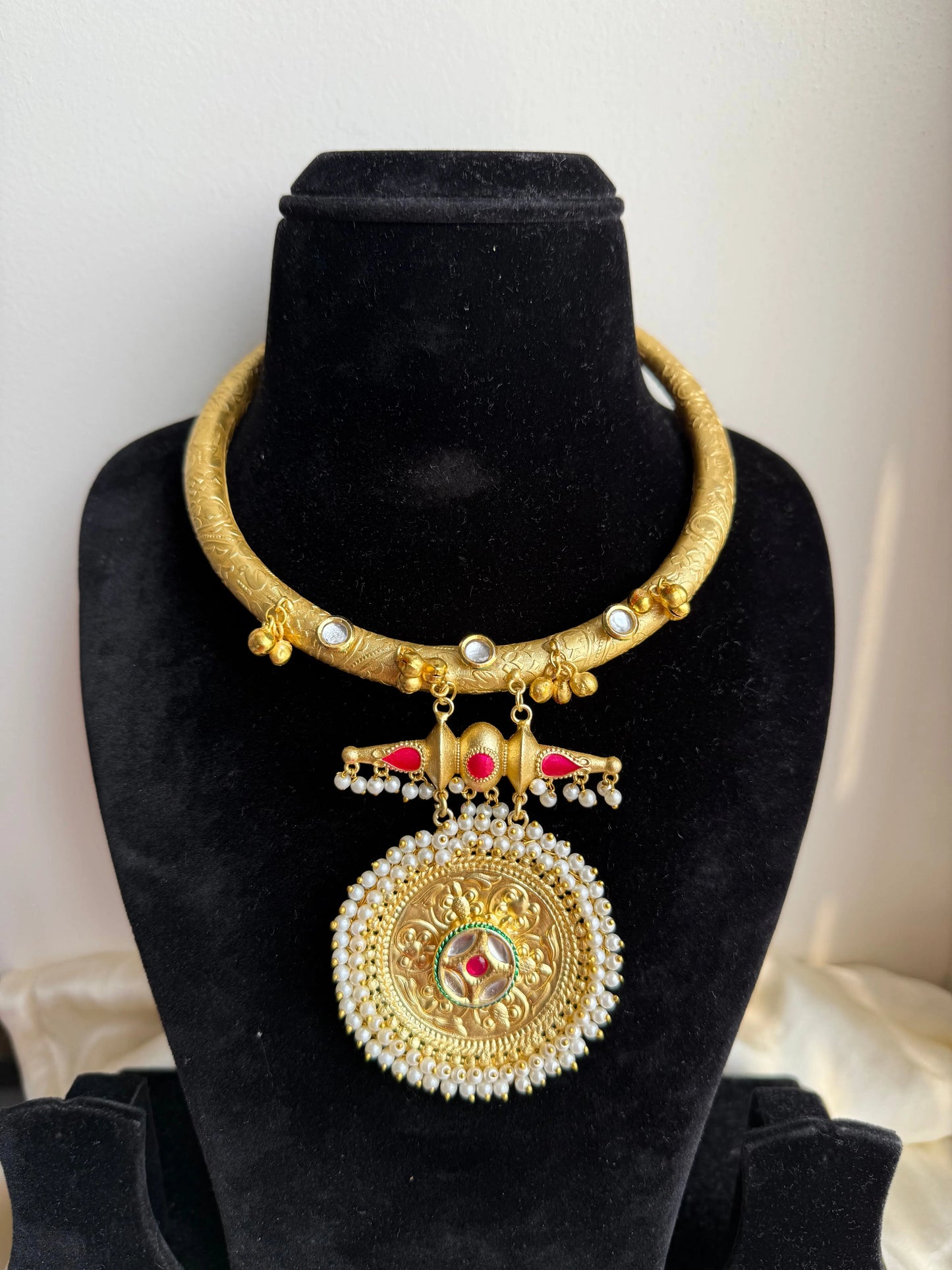Vajra Hasli necklace KH
