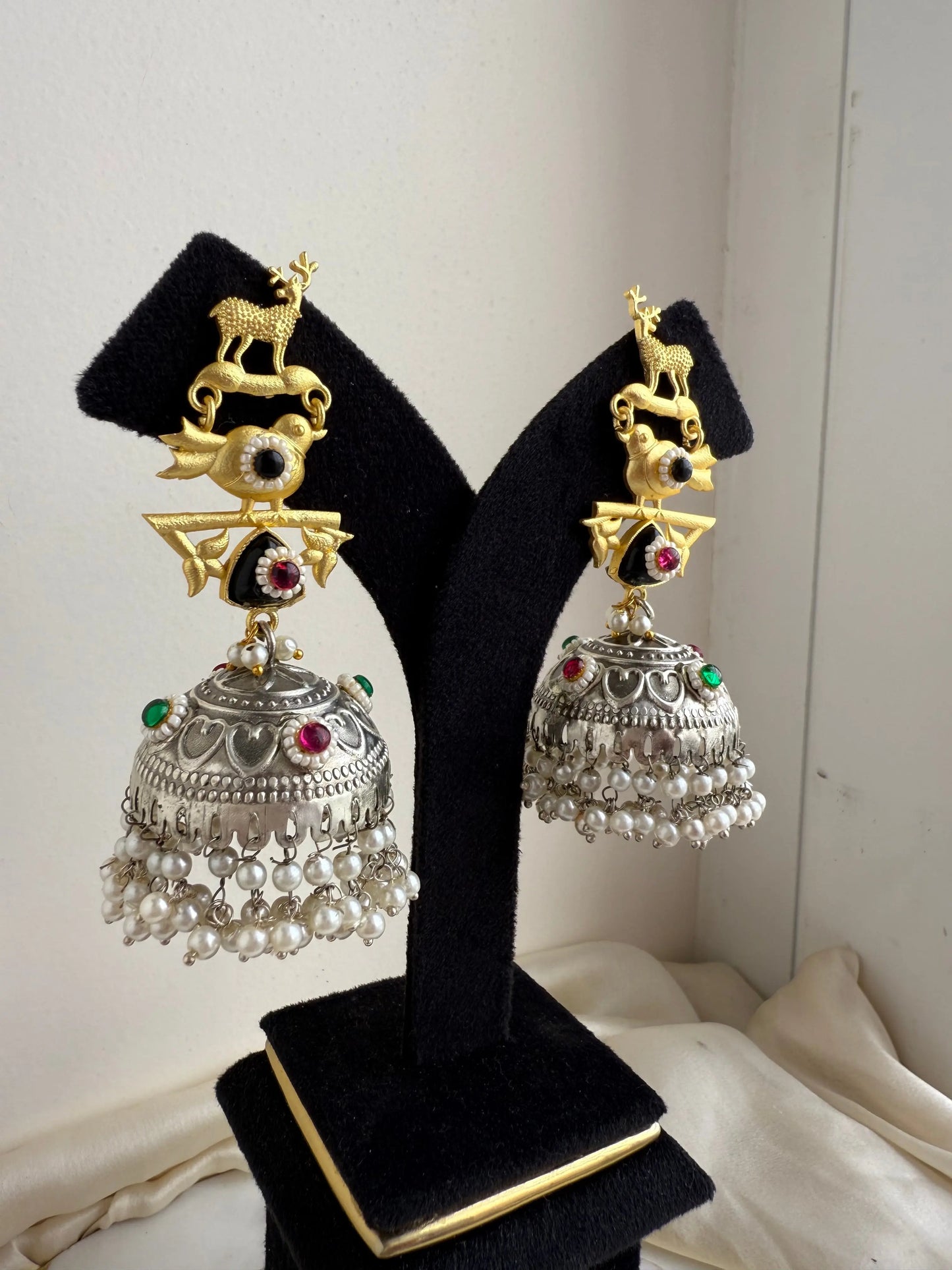Dual tone jhumka KH