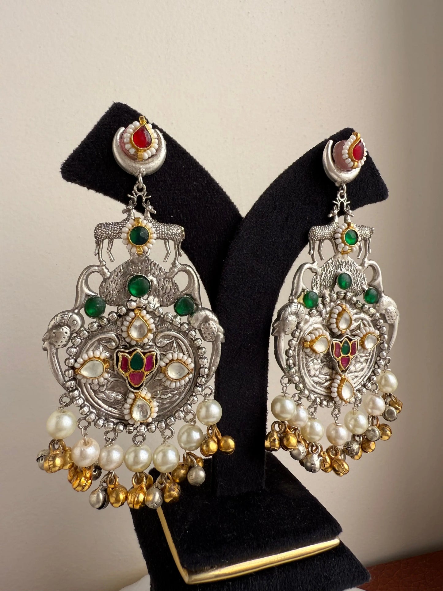 Nida Silver tone Earrings KH
