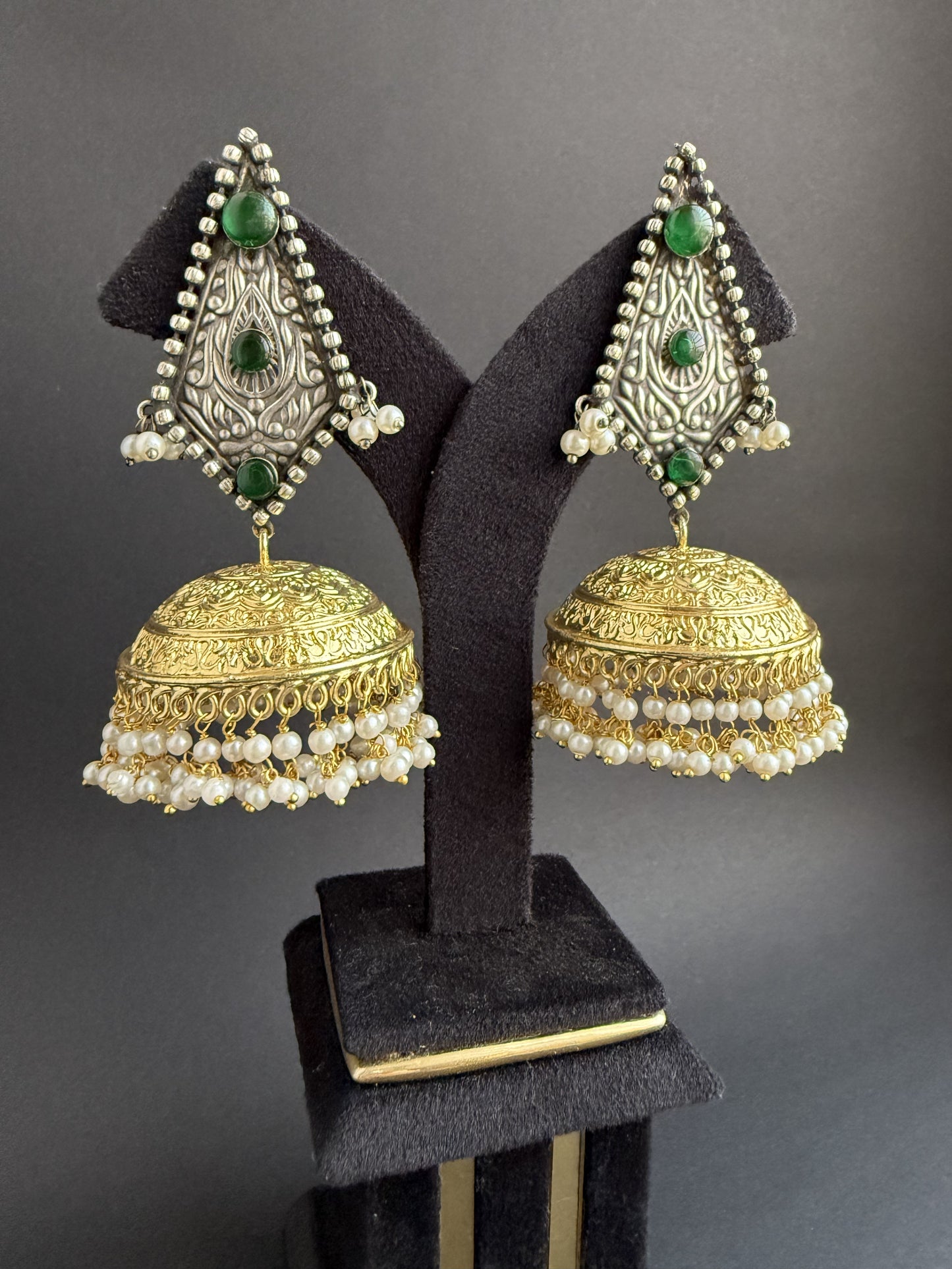 Sakhee Dual tone jhumkas KH