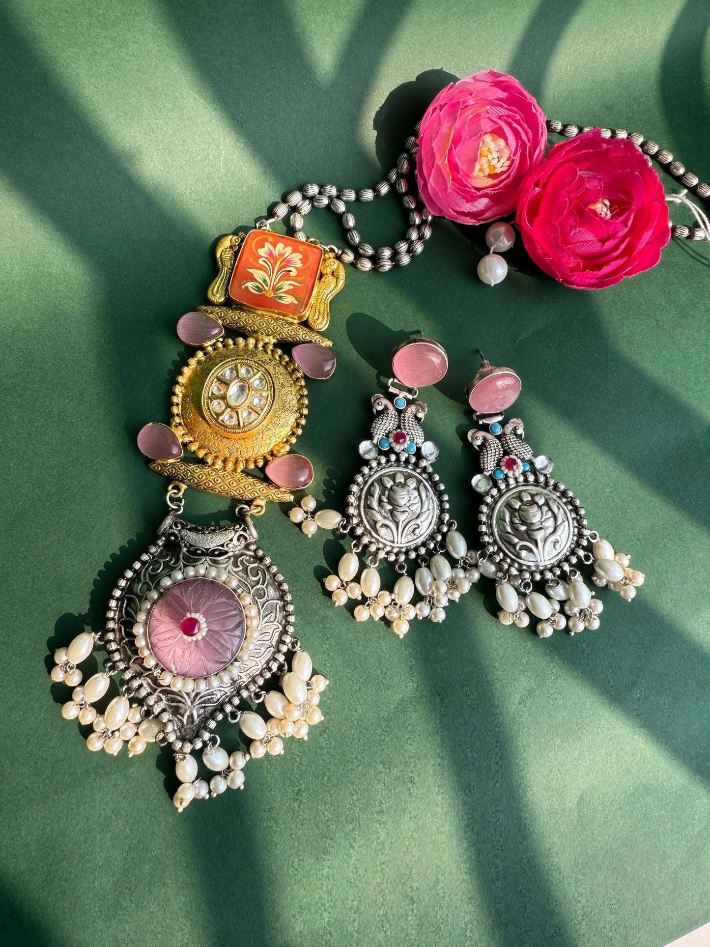 Ira Dual tone necklace set KH