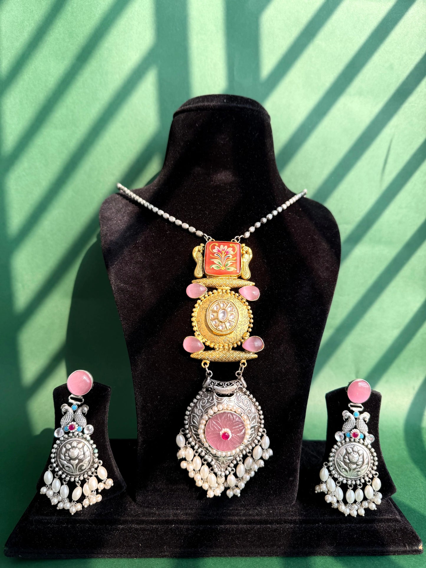 Ira Dual tone necklace set KH