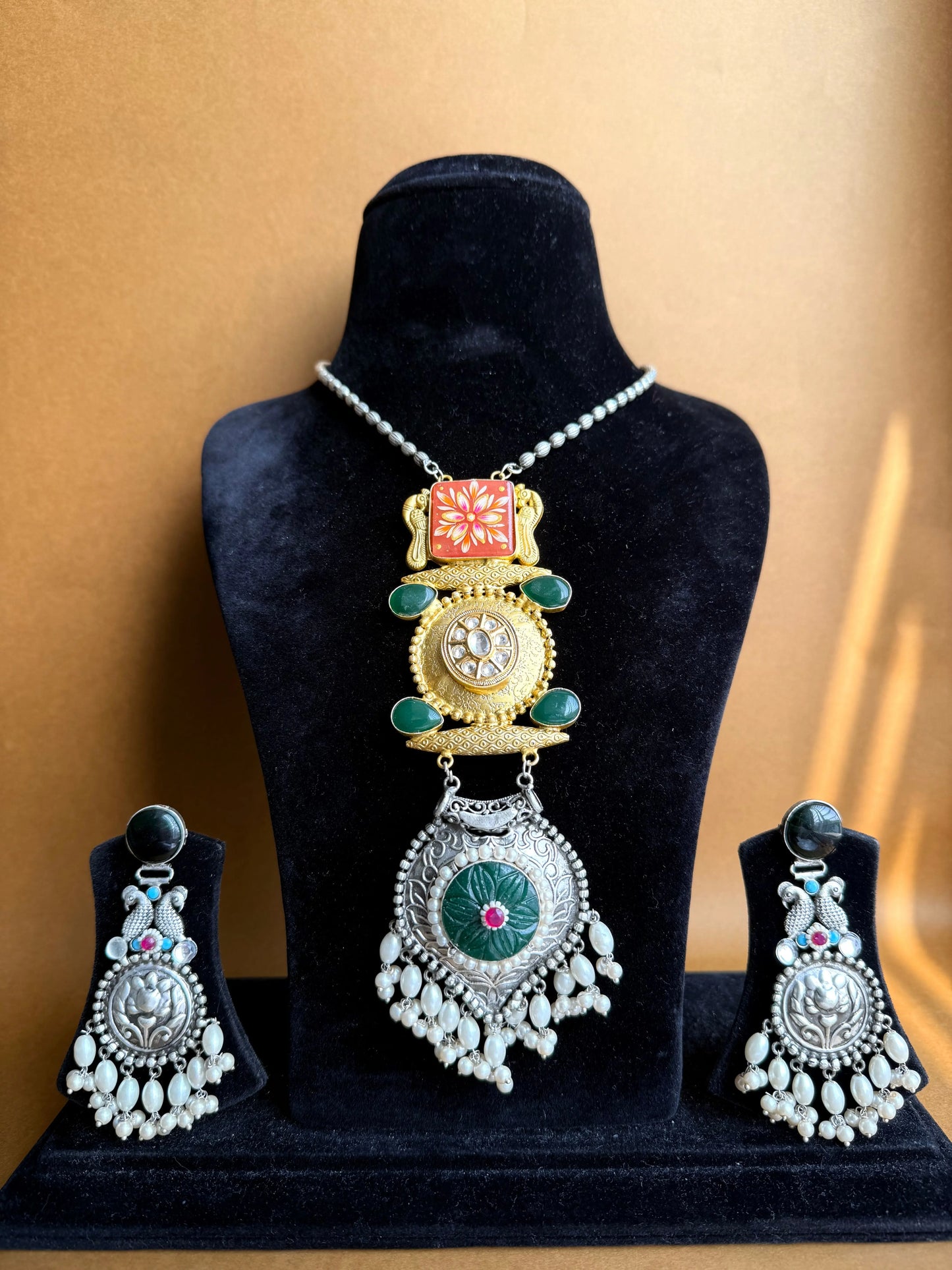 Ira Dual tone necklace set KH