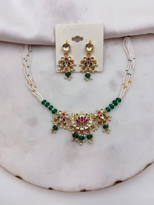 Pachi Kundan necklace set