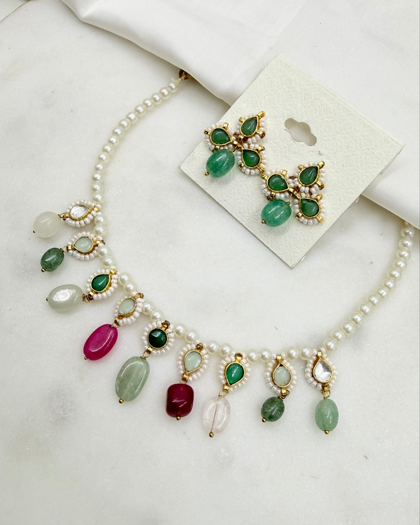 MULTI COLOUR PACHI KUNDAN NECKLACE SET