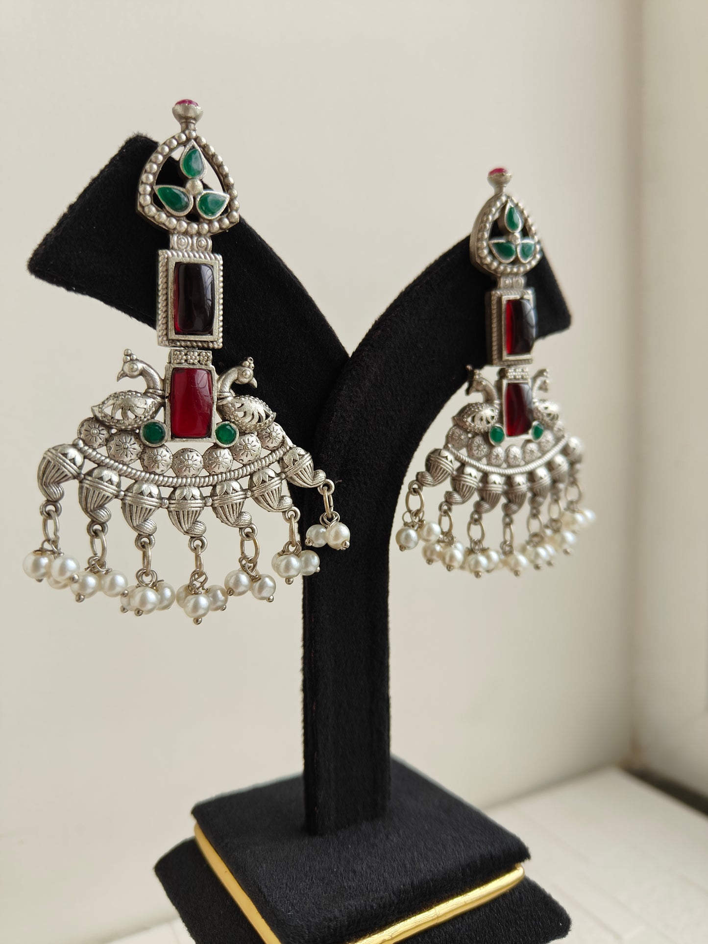 Red and Green Vibha Oxidized Earrings