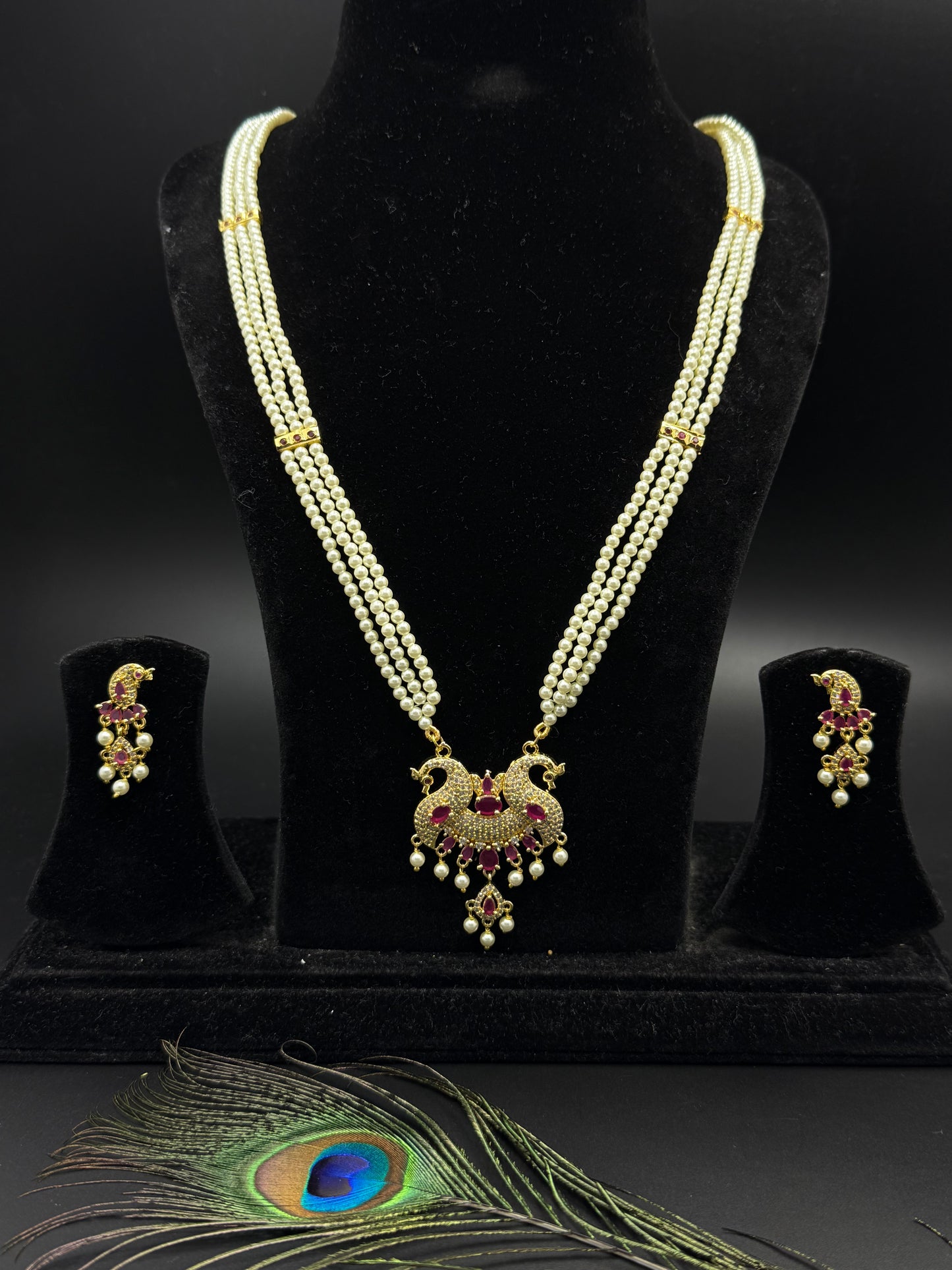 Mayura Long Tanmani Necklace set