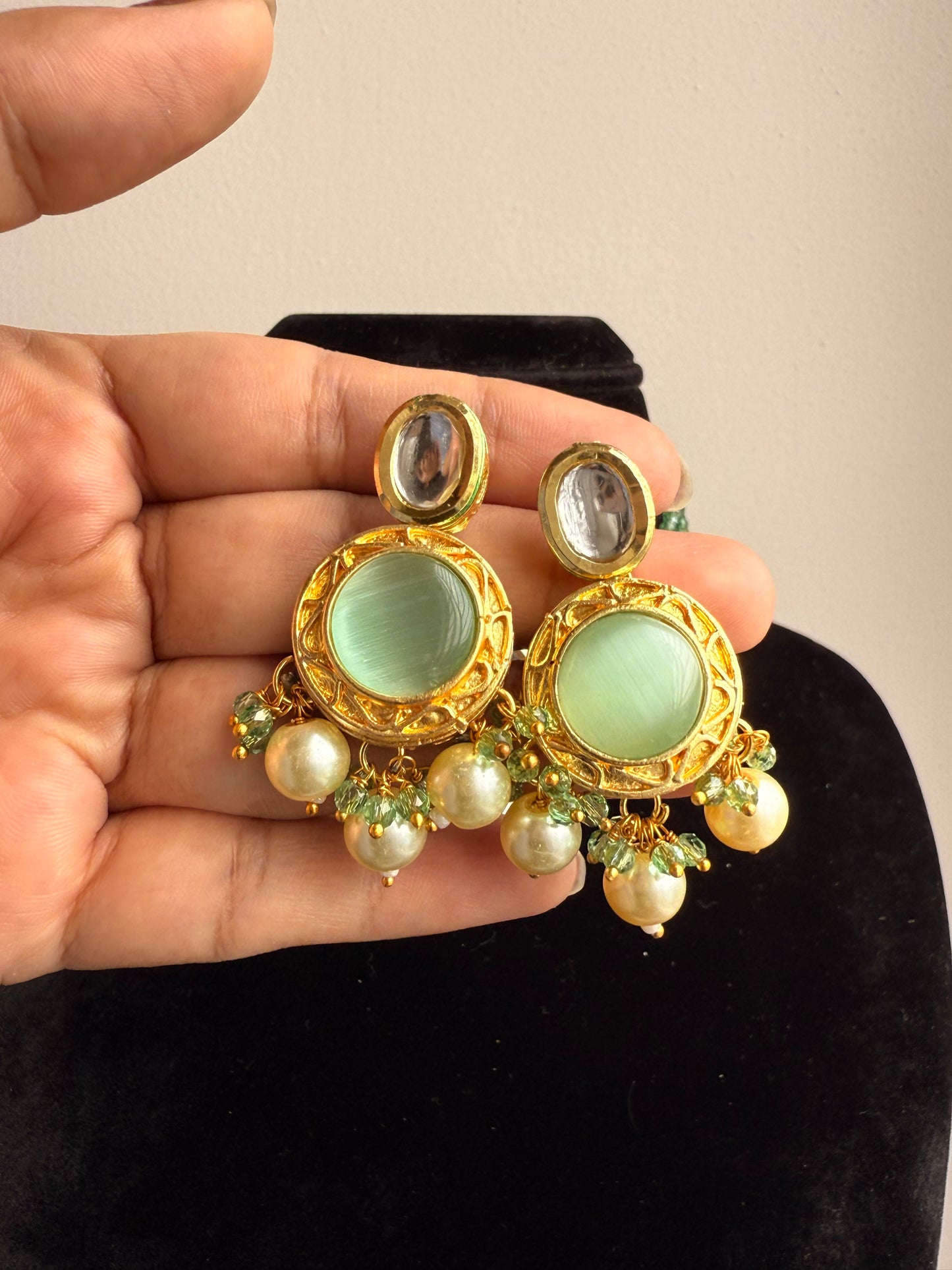 Alka Pista Green Kundan necklace