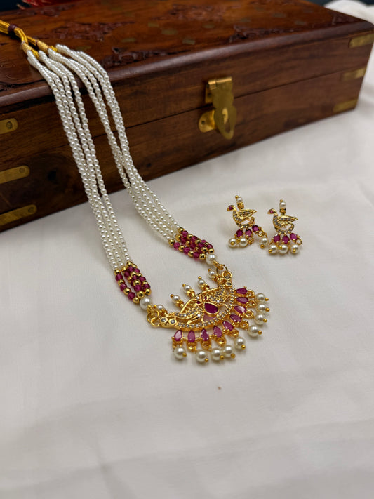 Pihu Short Tanmani Necklace set