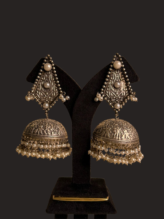 Leela Oxidized Pearl Jhumka