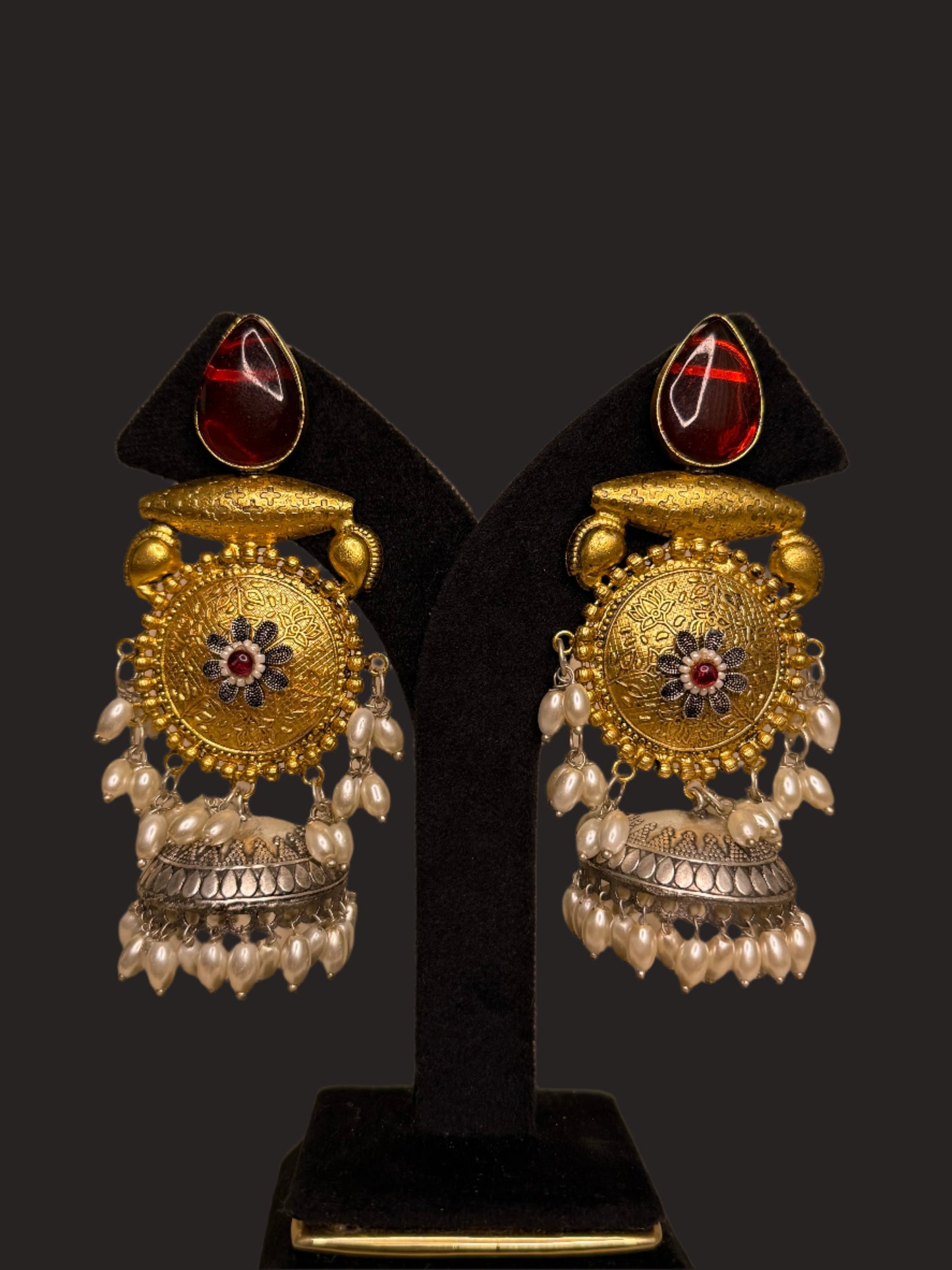 Megha Dual Tone Jhumka