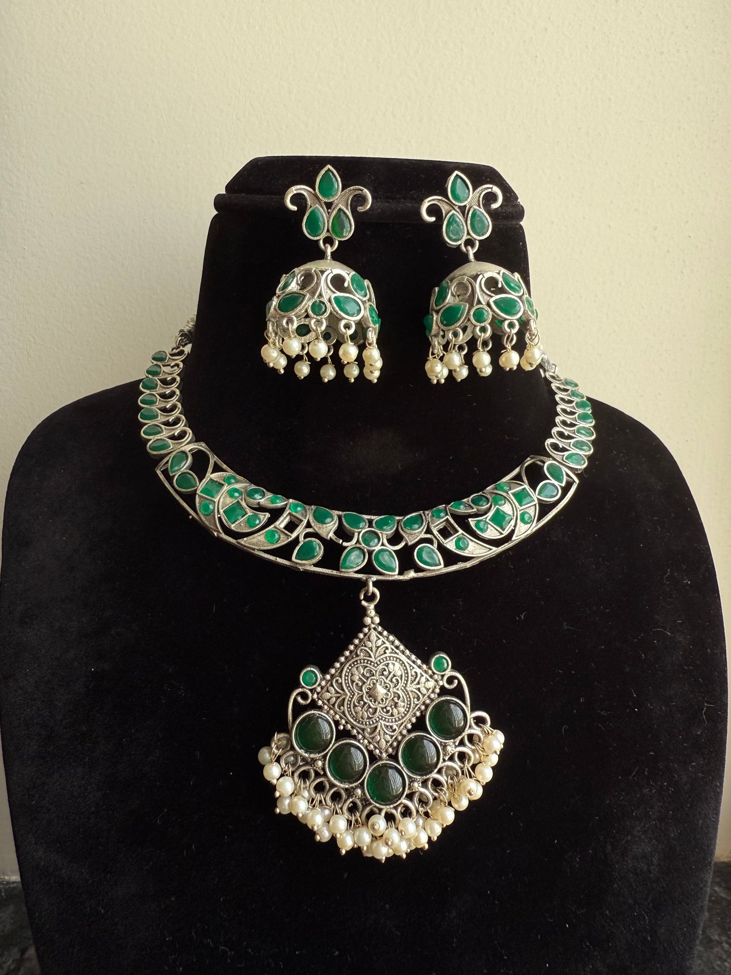 Green oxidized Necklace set