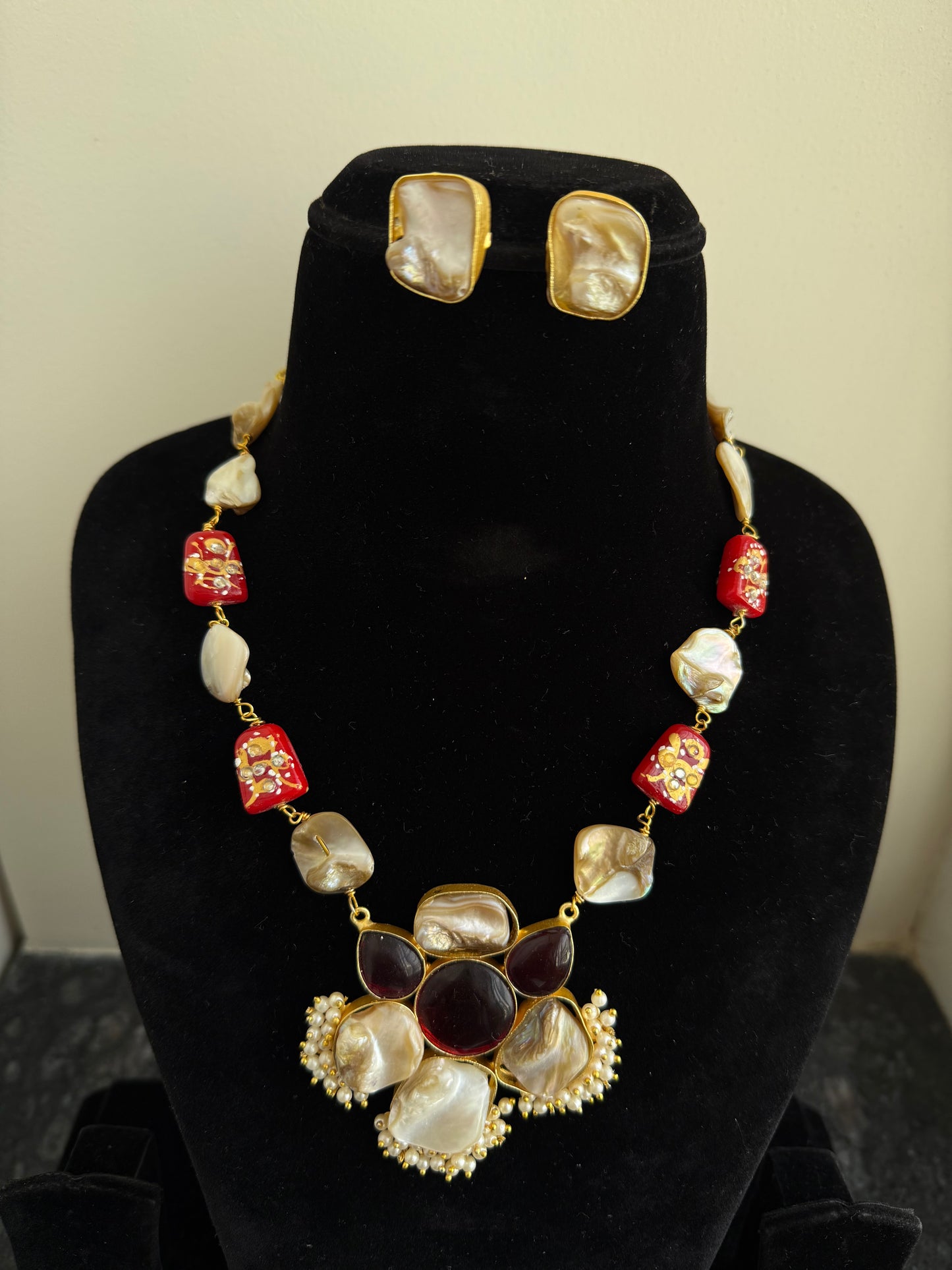 Red Mother of Pearl Necklace