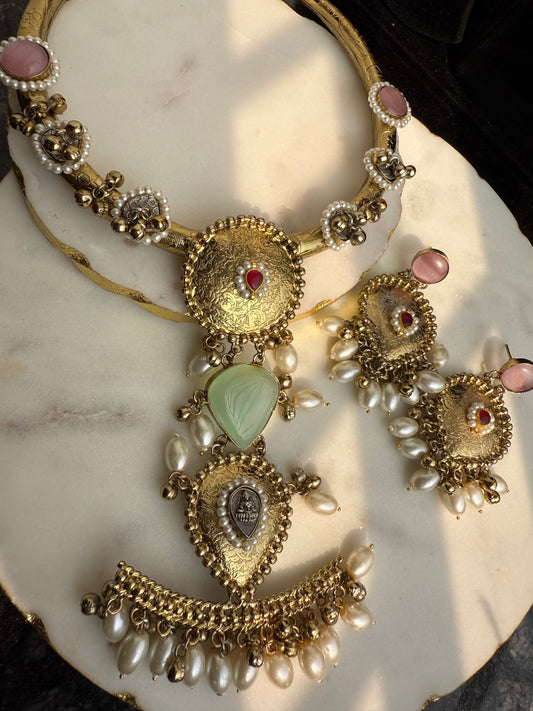 Janki Hasli Necklace set