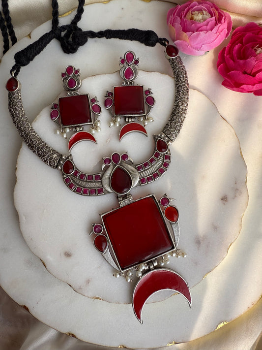 Surbhi Oxidized necklace set Red color