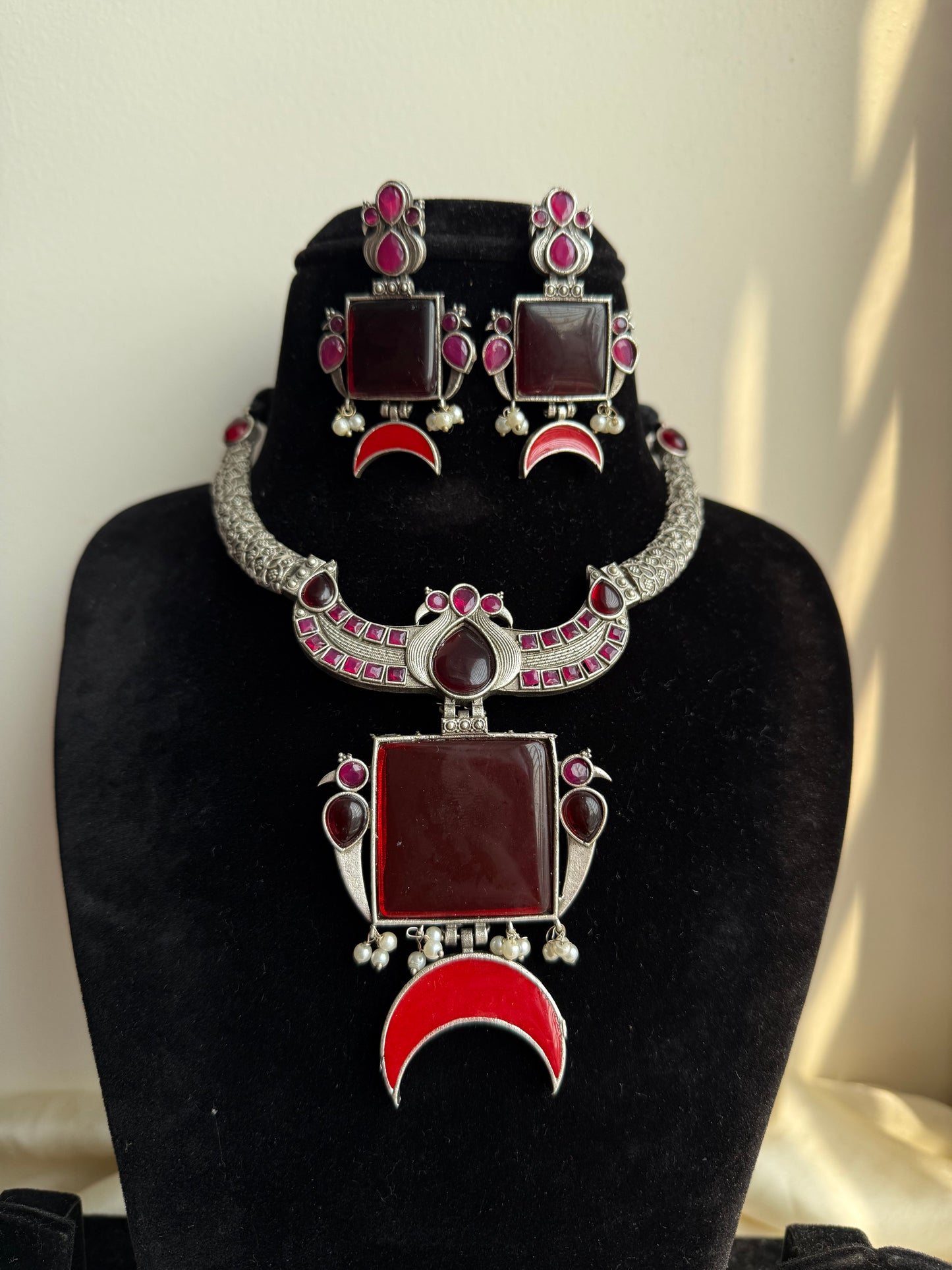 Surbhi Oxidized necklace set Red color