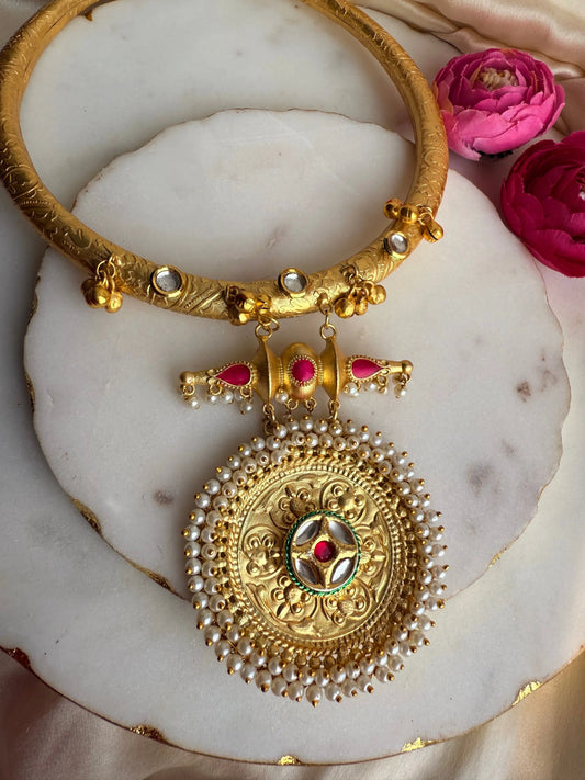 Vajra Hasli necklace KH