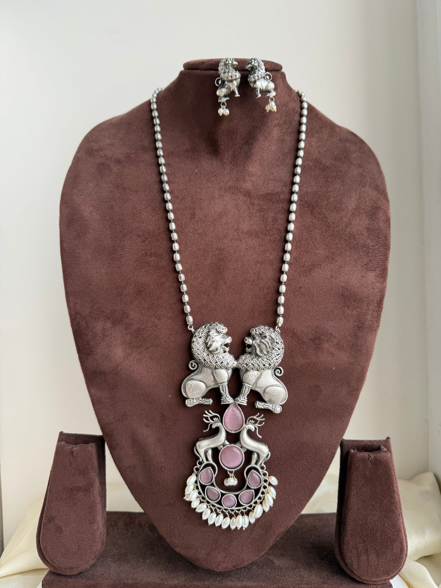 Mrugendra Pink oxidized necklace set