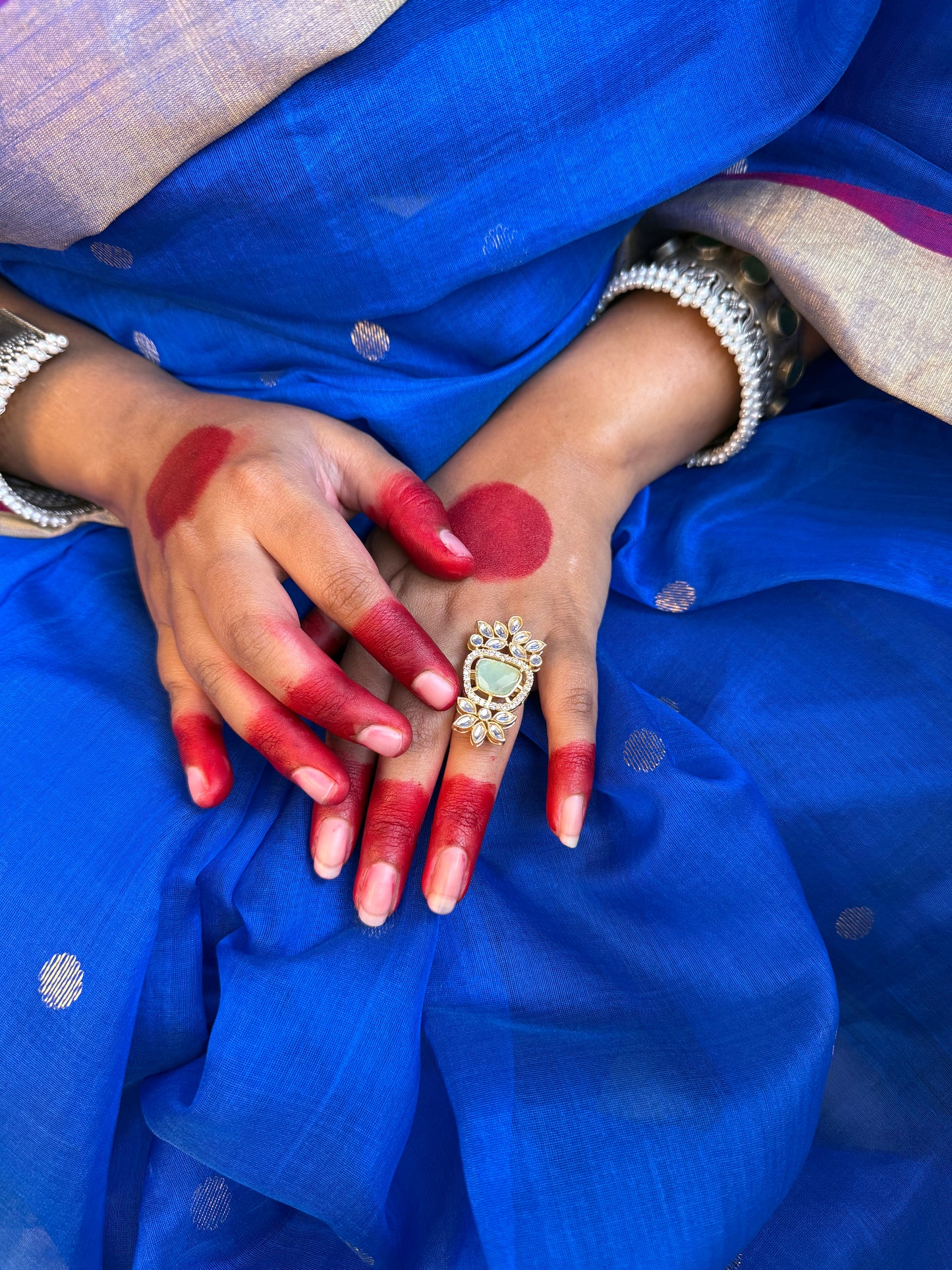 Zeenat Finger ring