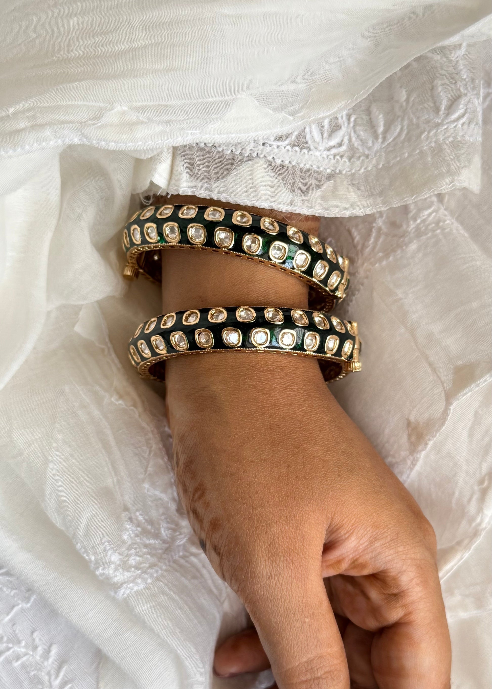 PAIR OF GREEN MEENAKARI OPENABLE KADAS