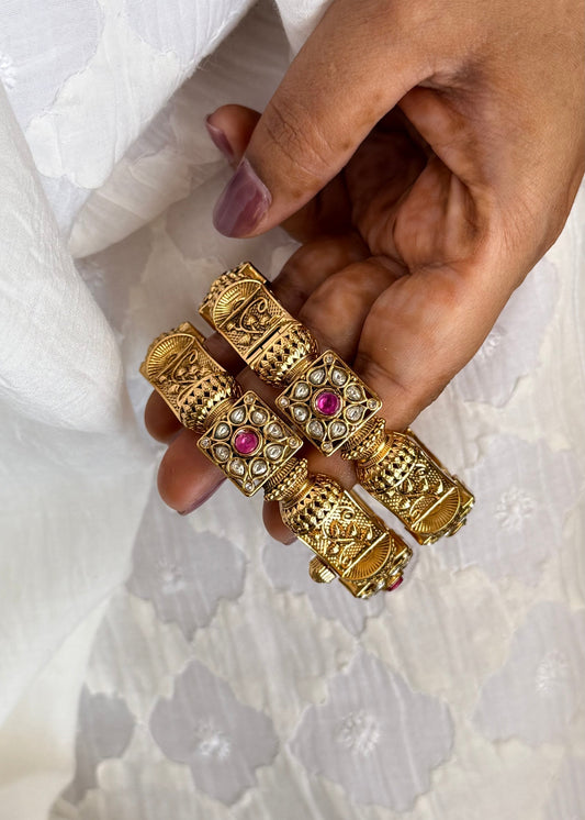 KADA/ BANGLES KSB004