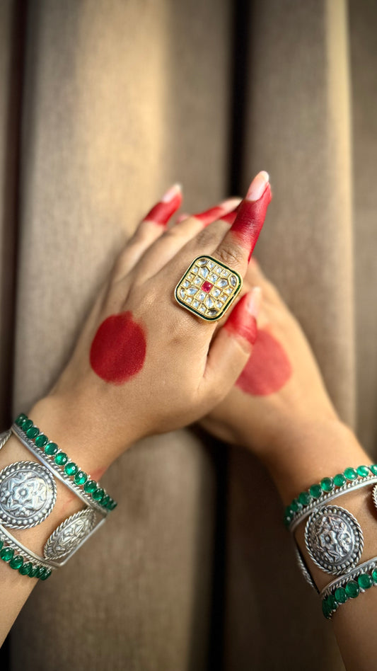 Sameera Finger Ring